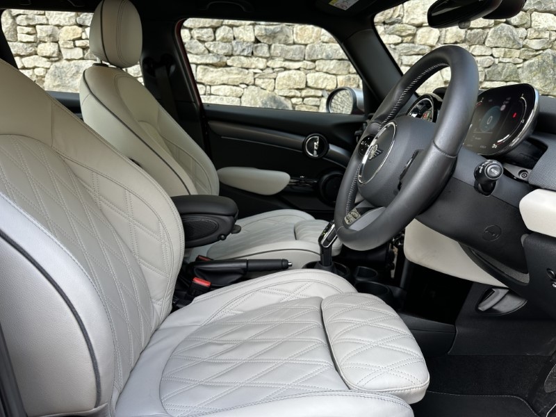 2023 (23) MINI HATCHBACK 1.5 Cooper Exclusive Premium 5dr Auto 5223089