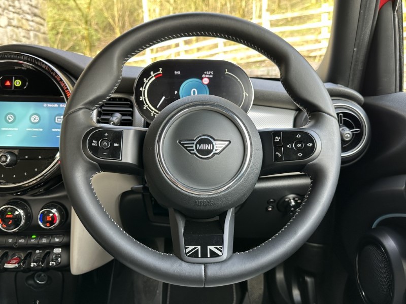 2023 (23) MINI HATCHBACK 1.5 Cooper Exclusive Premium 5dr Auto 5223095