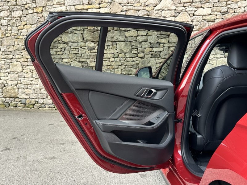 2026 (26) BMW 1 SERIES 120 M Sport 5dr  5162639
