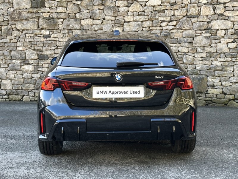 2026 (26) BMW 1 SERIES 120 M Sport 5dr  5184220
