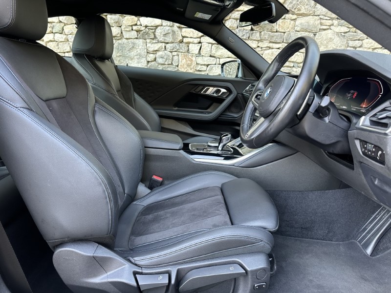 2022 (22) BMW 2 SERIES 220i M Sport 2dr Coupe 5194149