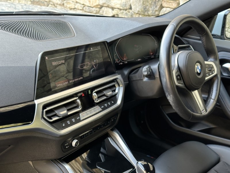 2022 (22) BMW 2 SERIES 220i M Sport 2dr Coupe 5194175