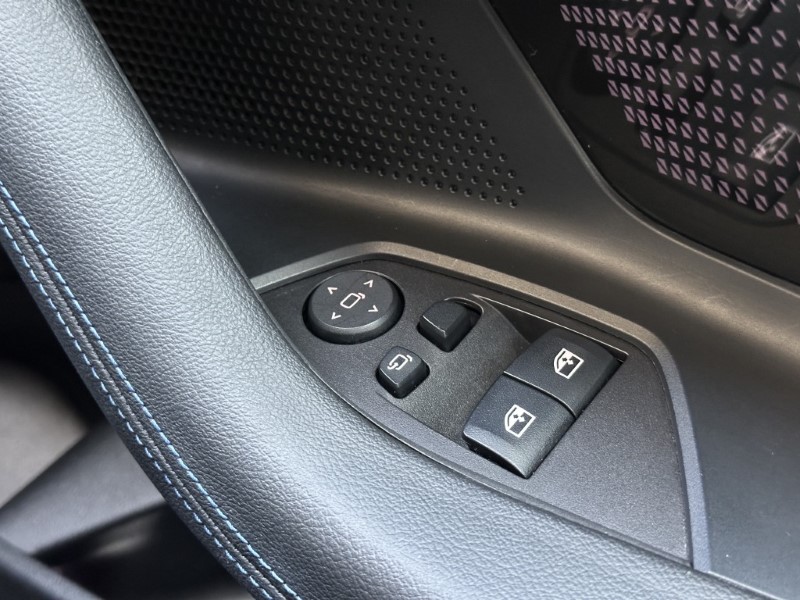 2022 (22) BMW 2 SERIES 220i M Sport 2dr Coupe 5194165