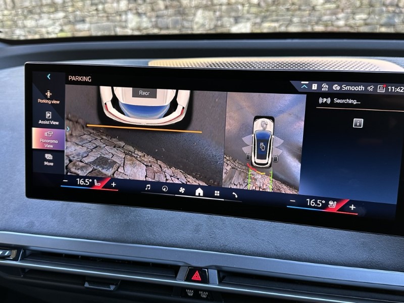 2025 (75) BMW iX 300kW xDrive45 M Sport 101kWh 5dr Auto 5172729