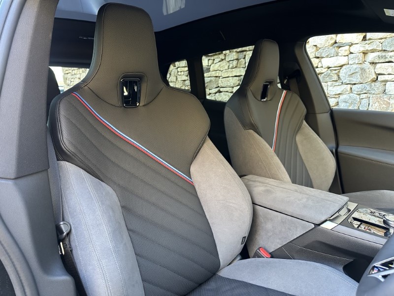 2025 (75) BMW iX 300kW xDrive45 M Sport 101kWh 5dr Auto 5172689