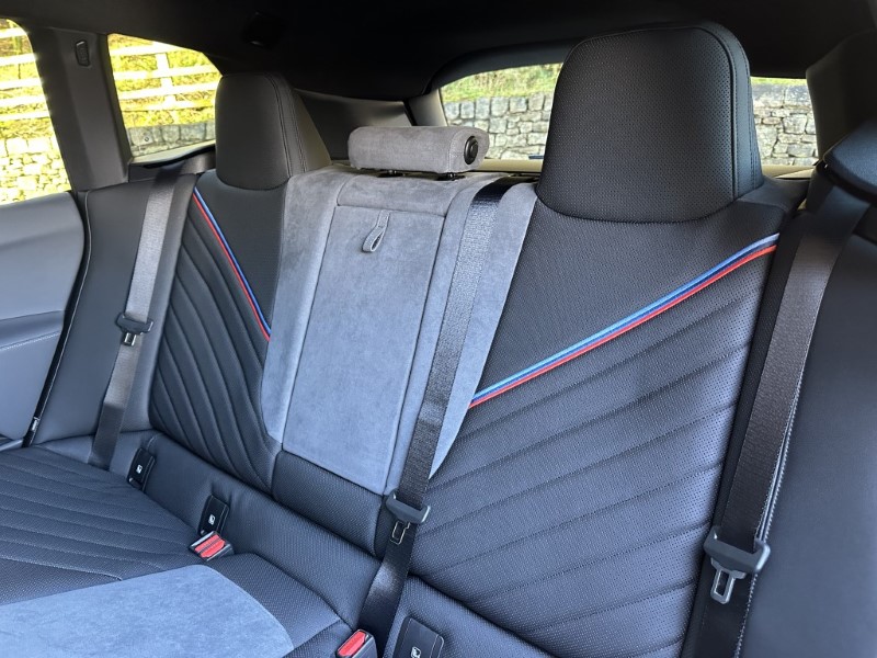 2025 (75) BMW iX 300kW xDrive45 M Sport 101kWh 5dr Auto 5172725