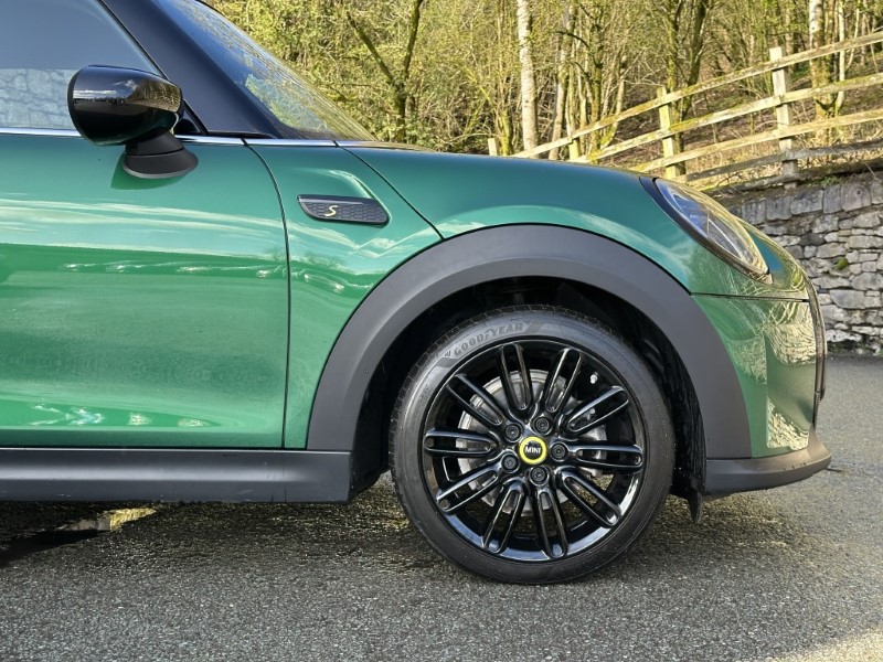 2023 (23) MINI HATCHBACK 135kW Cooper S Level 2 33kWh 3dr Auto 5217264