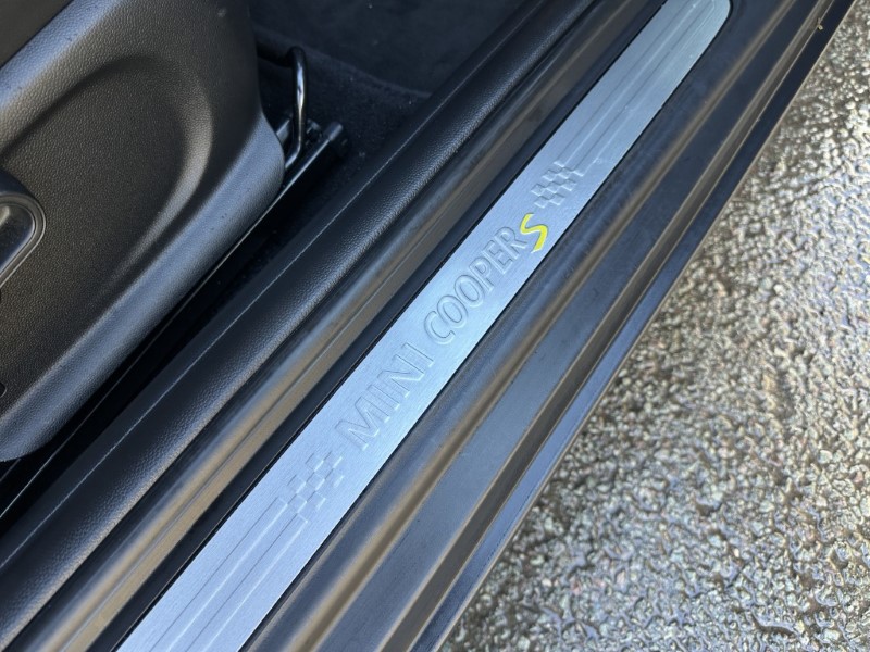 2023 (23) MINI HATCHBACK 135kW Cooper S Level 2 33kWh 3dr Auto 5217213