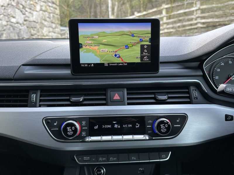 2019 (19) AUDI A5 40 TFSI S Line 2dr S Tronic 5207072