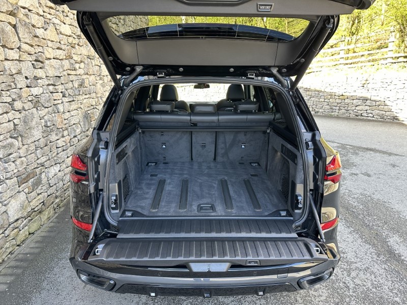 2025 (75) BMW X5 xDrive30d MHT M Sport 5dr Auto 5253586