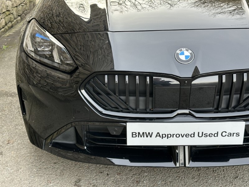 2025 (75) BMW 1 SERIES 120 M Sport 5dr  5206968