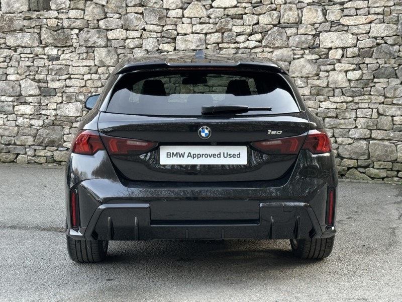 2025 (75) BMW 1 SERIES 120 M Sport 5dr  5206980