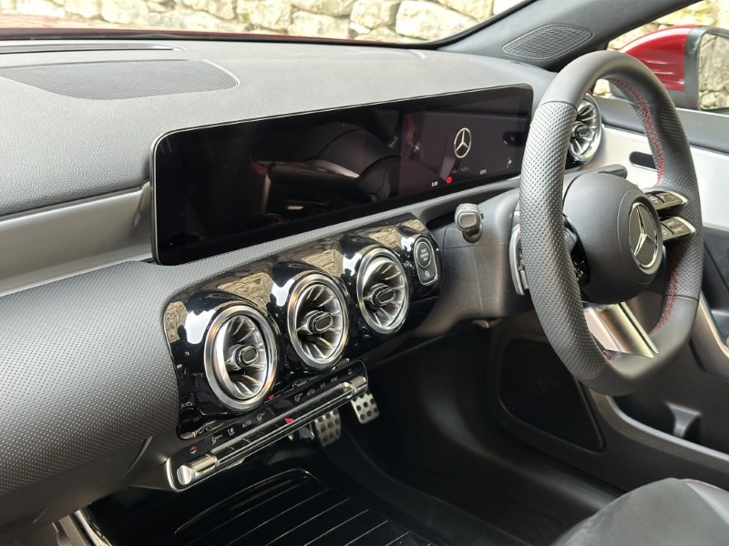 2023 (73) MERCEDES-BENZ A CLASS A200 AMG Line Premium 5dr Auto 5202572