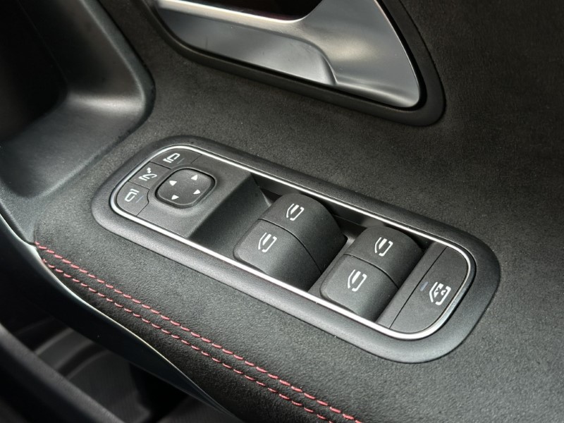 2023 (73) MERCEDES-BENZ A CLASS A200 AMG Line Premium 5dr Auto 5202559