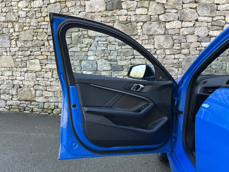 2023 (23) BMW 1 SERIES 118i M Sport 5dr  5219226