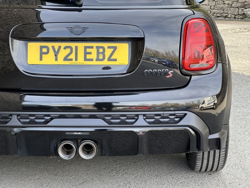 2021 (21) MINI HATCHBACK 2.0 Cooper S Sport 3dr 5263286