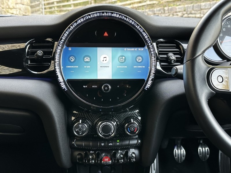2021 (21) MINI HATCHBACK 2.0 Cooper S Sport 3dr 5263296