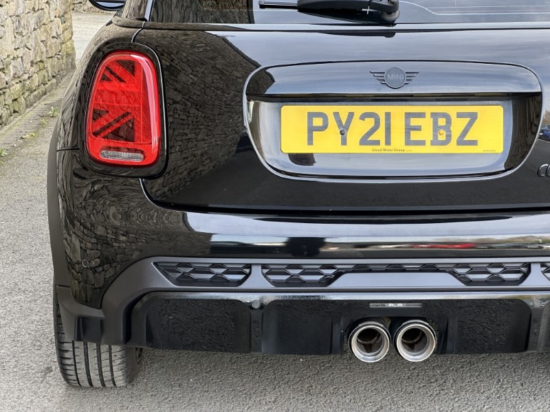 2021 (21) MINI HATCHBACK 2.0 Cooper S Sport 3dr 5263285