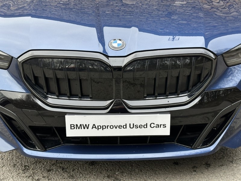 2025 (75) BMW 5 SERIES 520i M Sport Pro Saloon  5195617