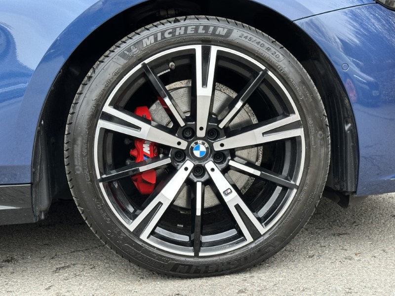 2025 (75) BMW 5 SERIES 520i M Sport Pro Saloon  5195620