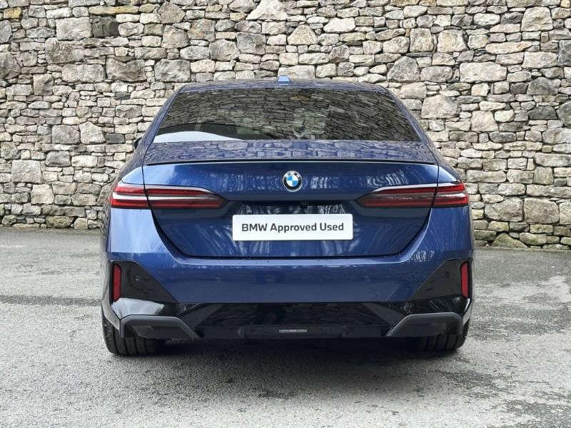 2025 (75) BMW 5 SERIES 520i M Sport Pro Saloon  5195602