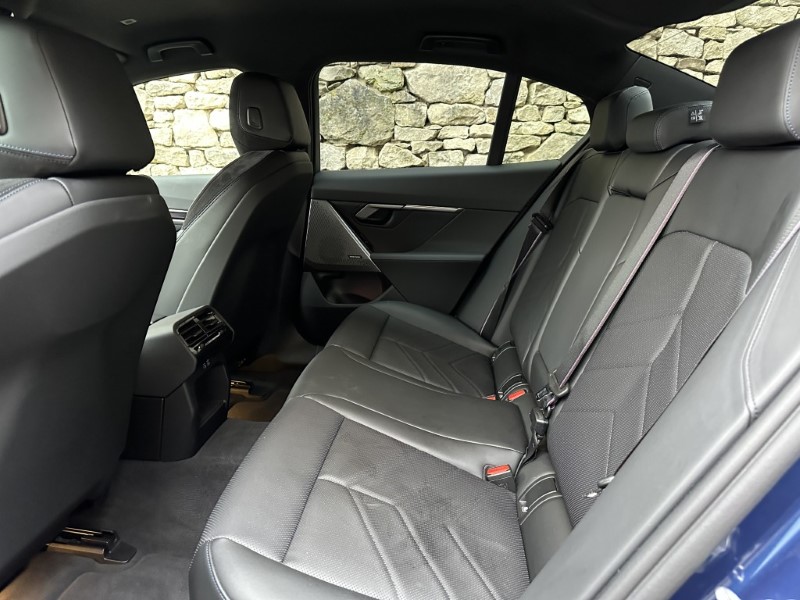 2025 (75) BMW 5 SERIES 520i M Sport Pro Saloon  5195594