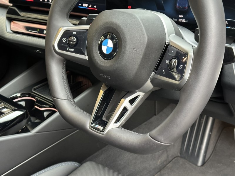 2025 (75) BMW 5 SERIES 520i M Sport Pro Saloon  5195572