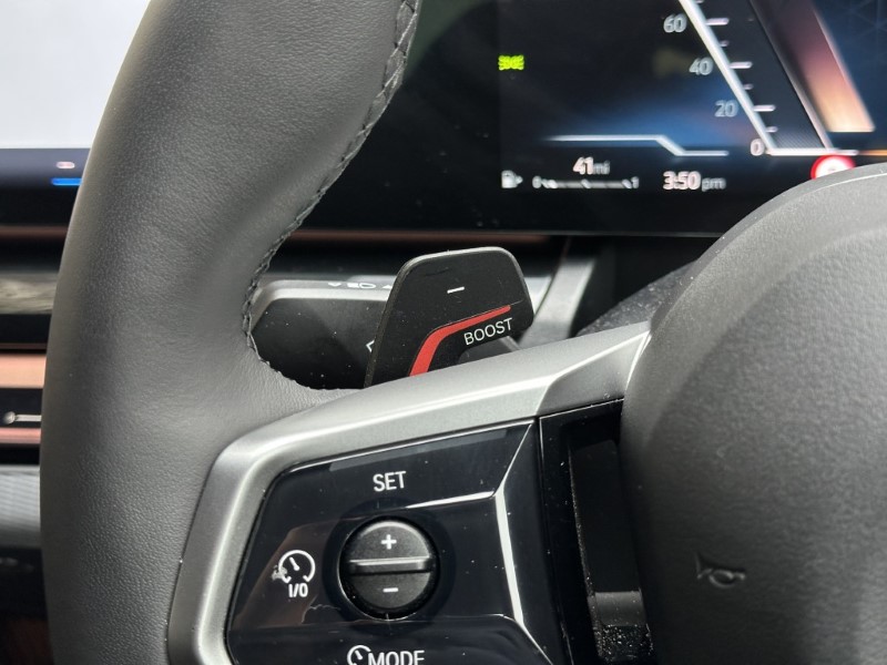 2025 (75) BMW 5 SERIES 520i M Sport Pro Saloon  5195586