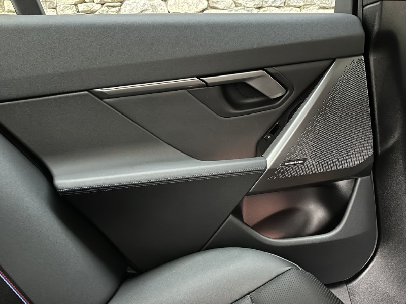 2025 (75) BMW 5 SERIES 520i M Sport Pro Saloon  5195574