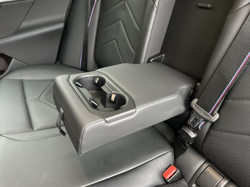 2025 (75) BMW 5 SERIES 520i M Sport Pro Saloon  5195608