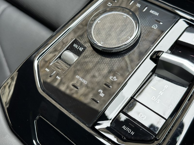 2025 (75) BMW 5 SERIES 520i M Sport Pro Saloon  5195580