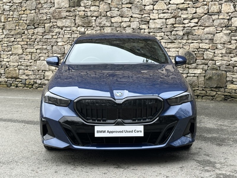 2025 (75) BMW 5 SERIES 520i M Sport Pro Saloon  5195613