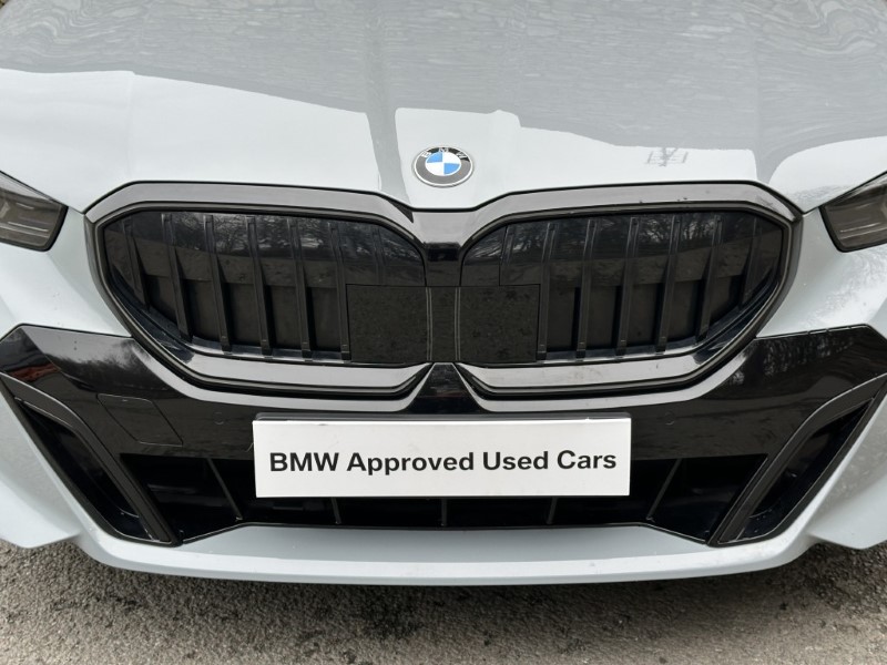 2025 (75) BMW 5 SERIES 520i M Sport Pro 4dr Auto 5198414