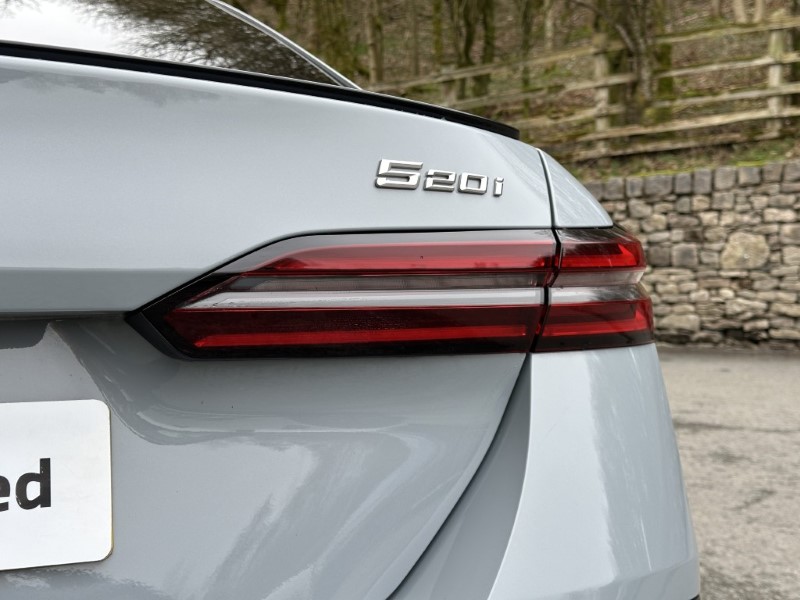 2025 (75) BMW 5 SERIES 520i M Sport Pro 4dr Auto 5198357