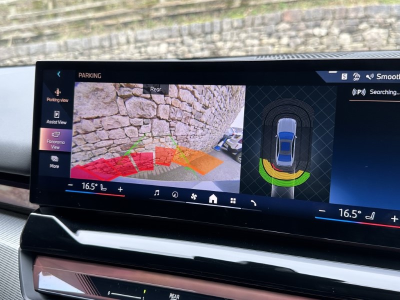 2025 (75) BMW 5 SERIES 520i M Sport Pro 4dr Auto 5198404