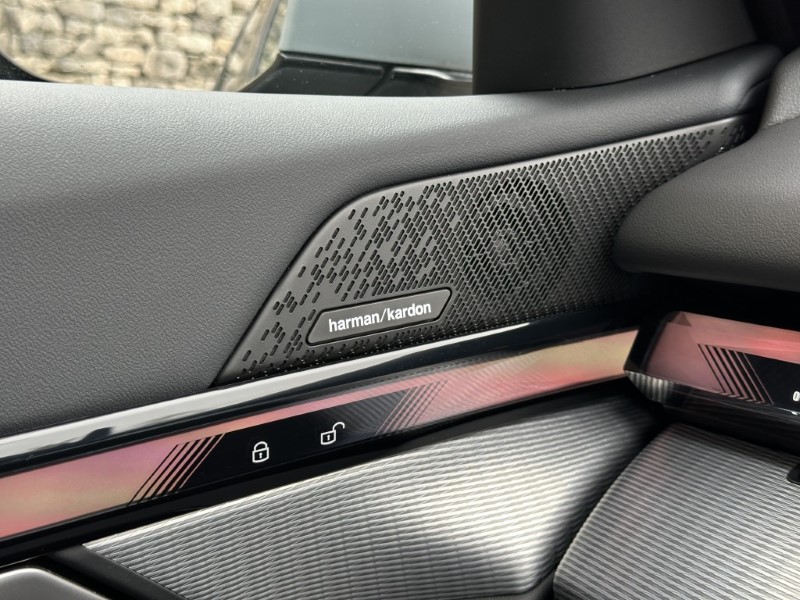 2025 (75) BMW 5 SERIES 520i M Sport Pro 4dr Auto 5198416