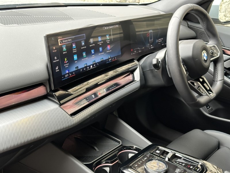 2025 (75) BMW 5 SERIES 520i M Sport Pro 4dr Auto 5198387