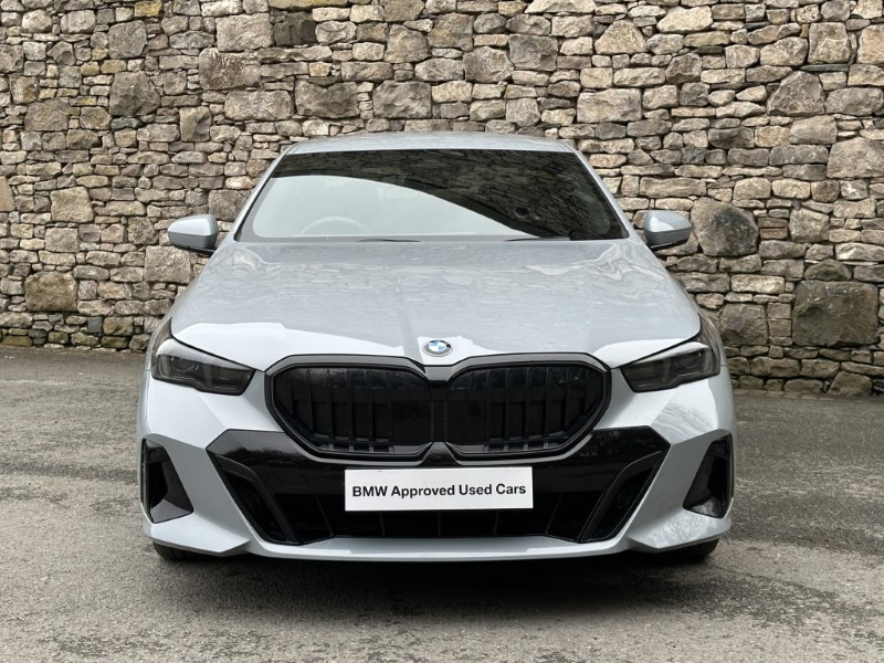 2025 (75) BMW 5 SERIES 520i M Sport Pro 4dr Auto 5198410