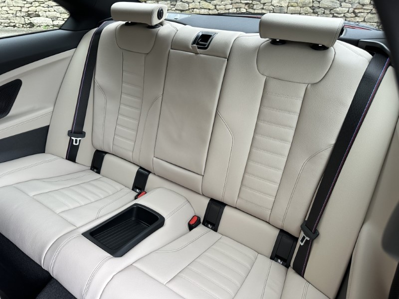 2026 (26) BMW 2 SERIES 230i M Sport 2dr Coupe 5184045