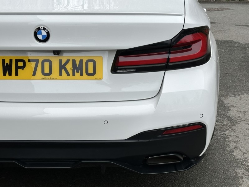 2020 (70) BMW 5 SERIES 520d MHT M Sport Saloon  5245081