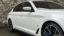 2020 (70) BMW 5 SERIES 520d MHT M Sport Saloon 5232323