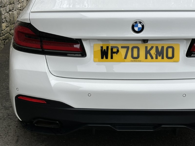 2020 (70) BMW 5 SERIES 520d MHT M Sport Saloon  5245080