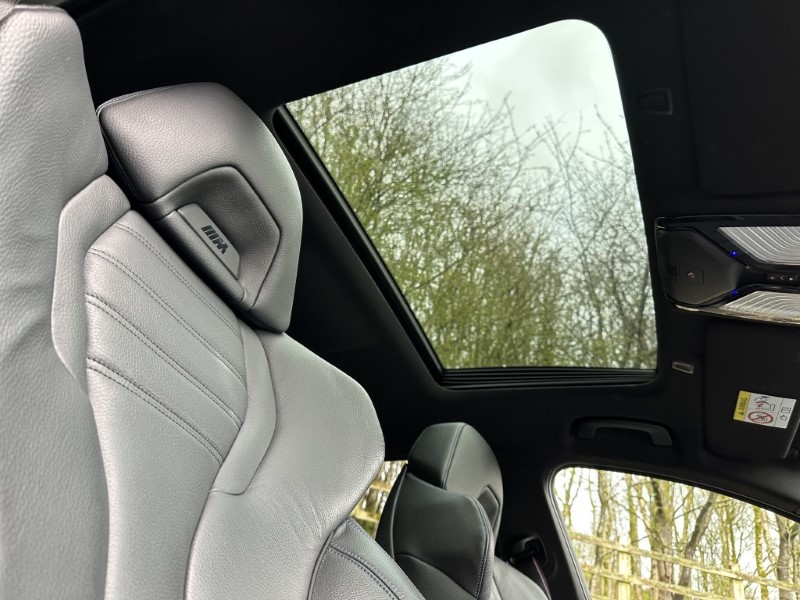 2020 (70) BMW 5 SERIES 520d MHT M Sport Saloon  5232328