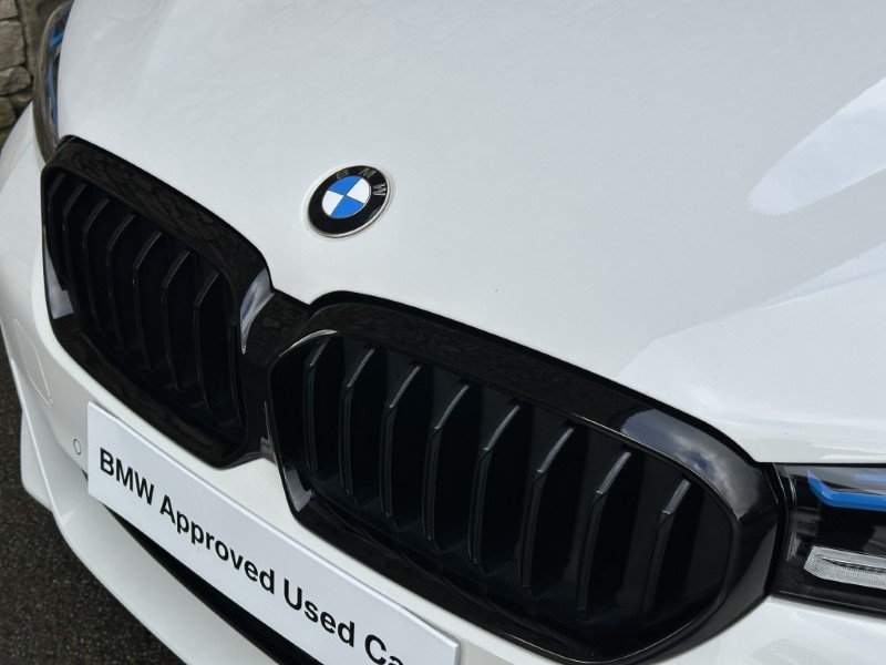 2020 (70) BMW 5 SERIES 520d MHT M Sport Saloon  5232286