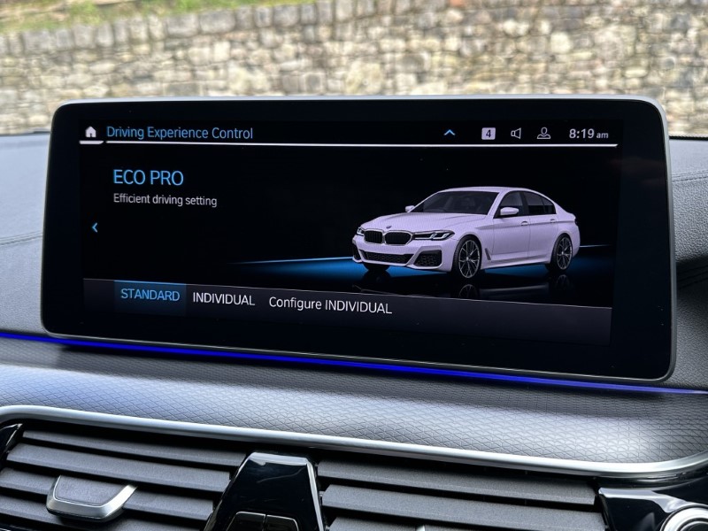 2020 (70) BMW 5 SERIES 520d MHT M Sport Saloon  5232314