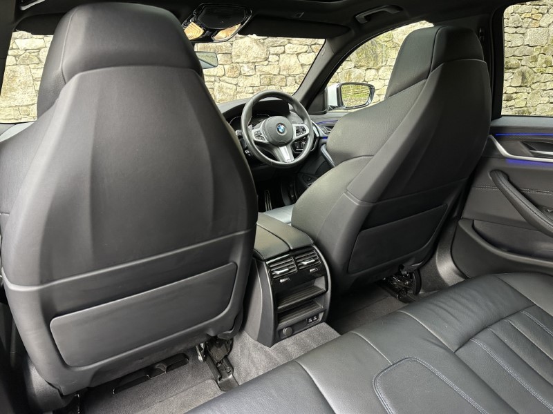 2020 (70) BMW 5 SERIES 520d MHT M Sport Saloon  5232302