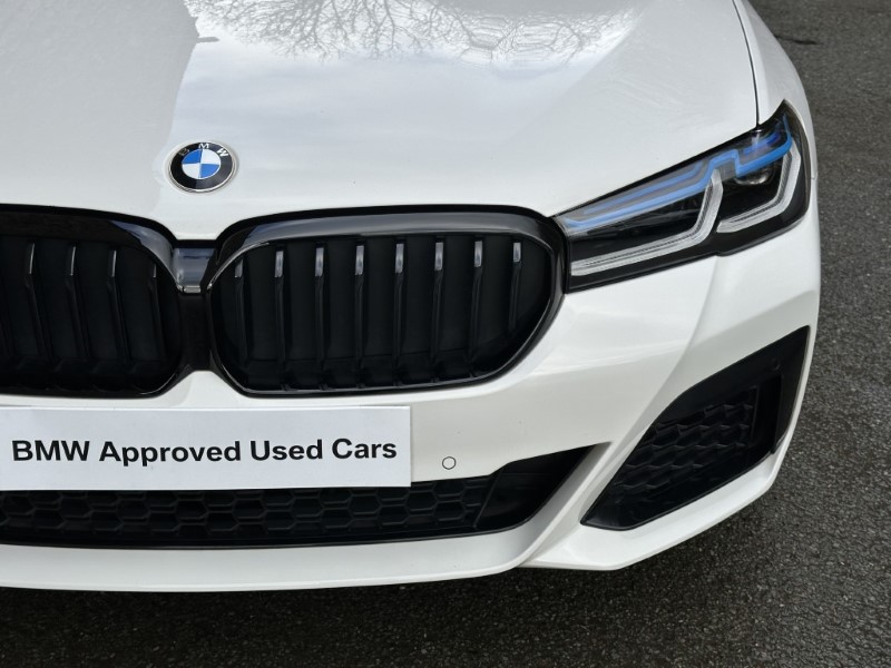 2020 (70) BMW 5 SERIES 520d MHT M Sport Saloon  5232285
