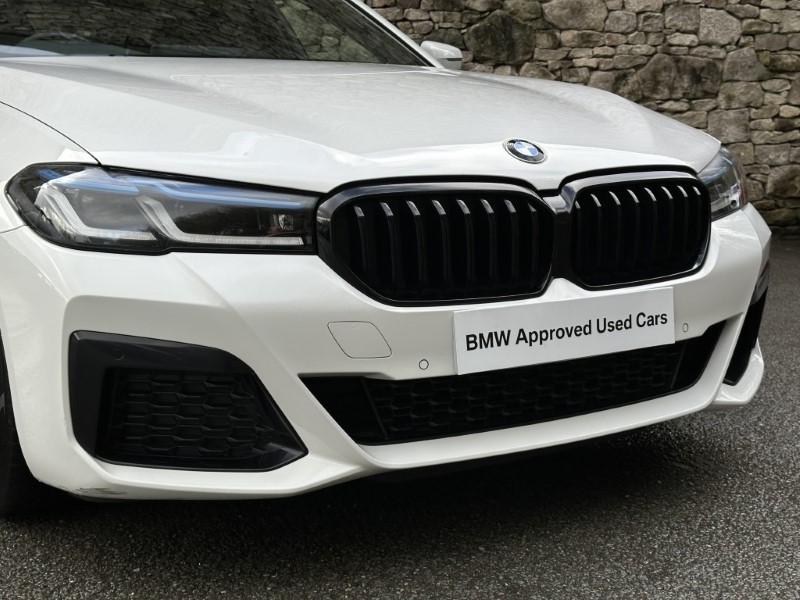 2020 (70) BMW 5 SERIES 520d MHT M Sport Saloon  5232319