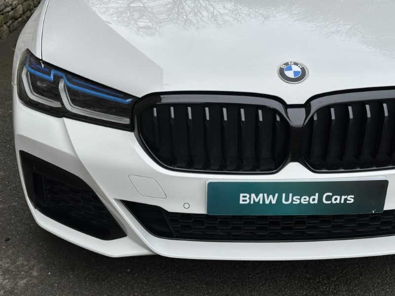 2020 (70) BMW 5 SERIES 520d MHT M Sport Saloon  5245083