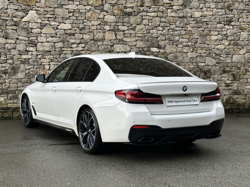 2020 (70) BMW 5 SERIES 520d MHT M Sport Saloon  1